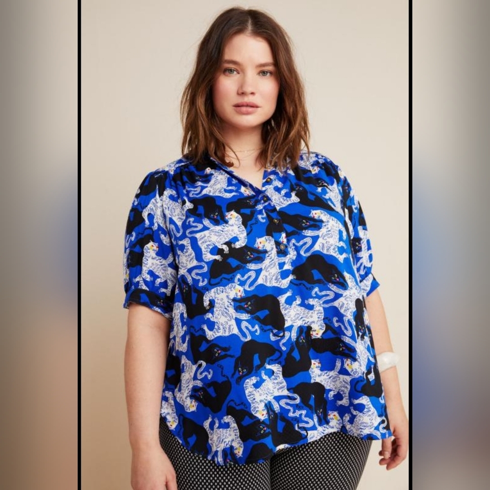 EUC Emily Isabella x Anthropologie Cats Jaquar Animal Print Top Size Medium